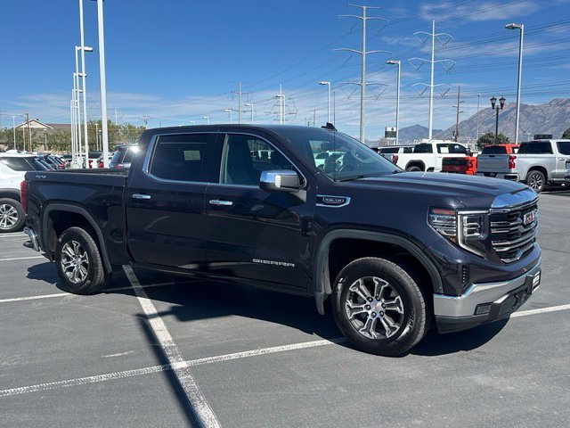 2025 GMC Sierra 1500 SLT - Photo 9