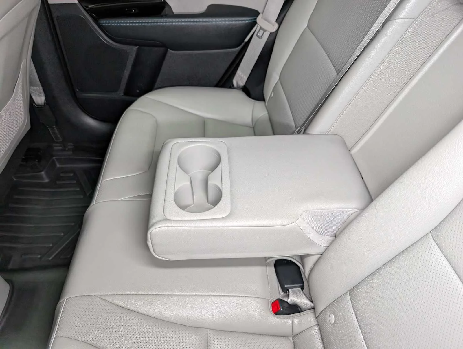 Used 2020 CERULEAN Kia EX Premium image 17