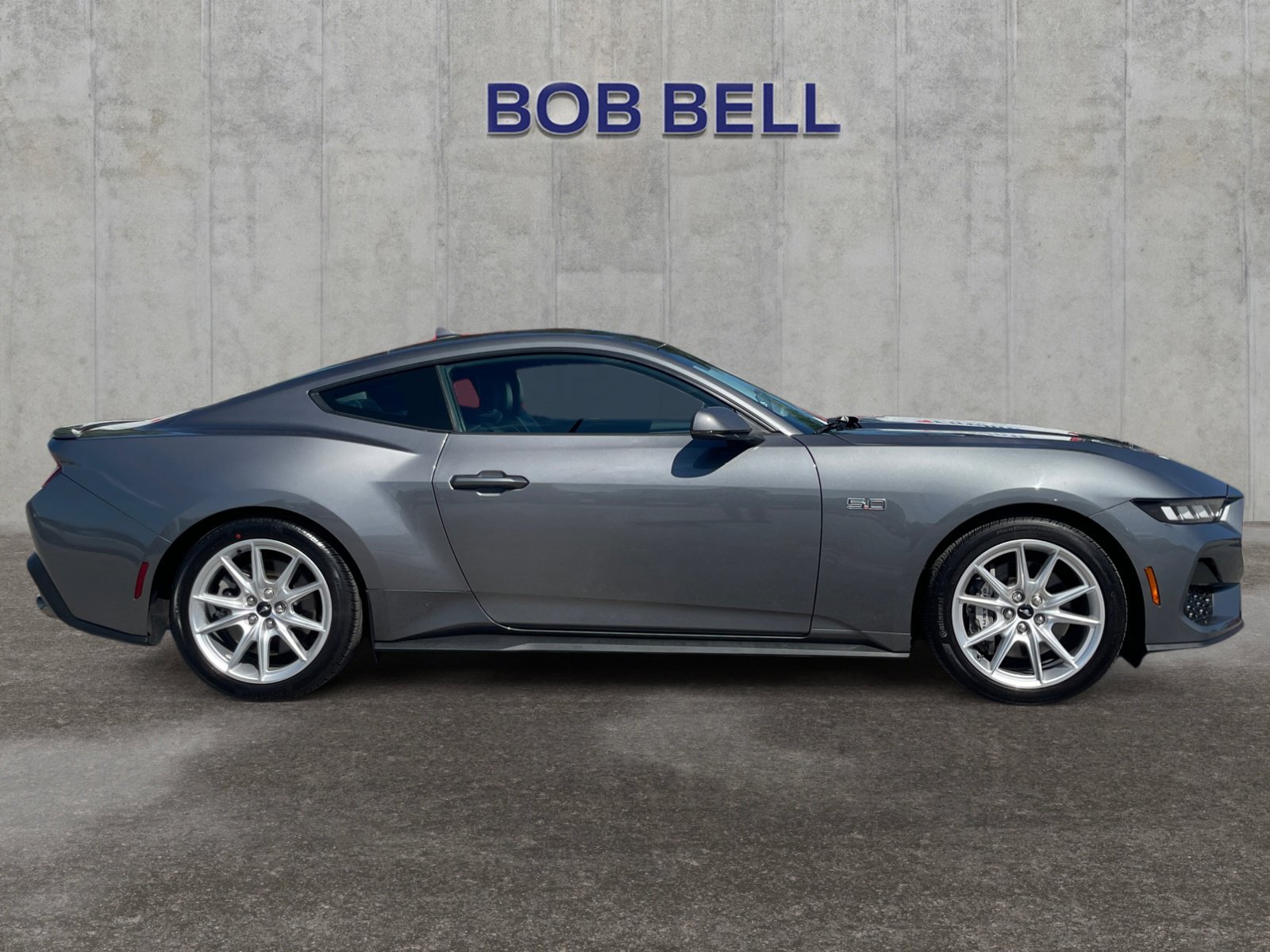 2024 Ford Mustang GT Premium - Photo 6