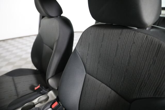 2010 Ford Focus SE - Photo 14