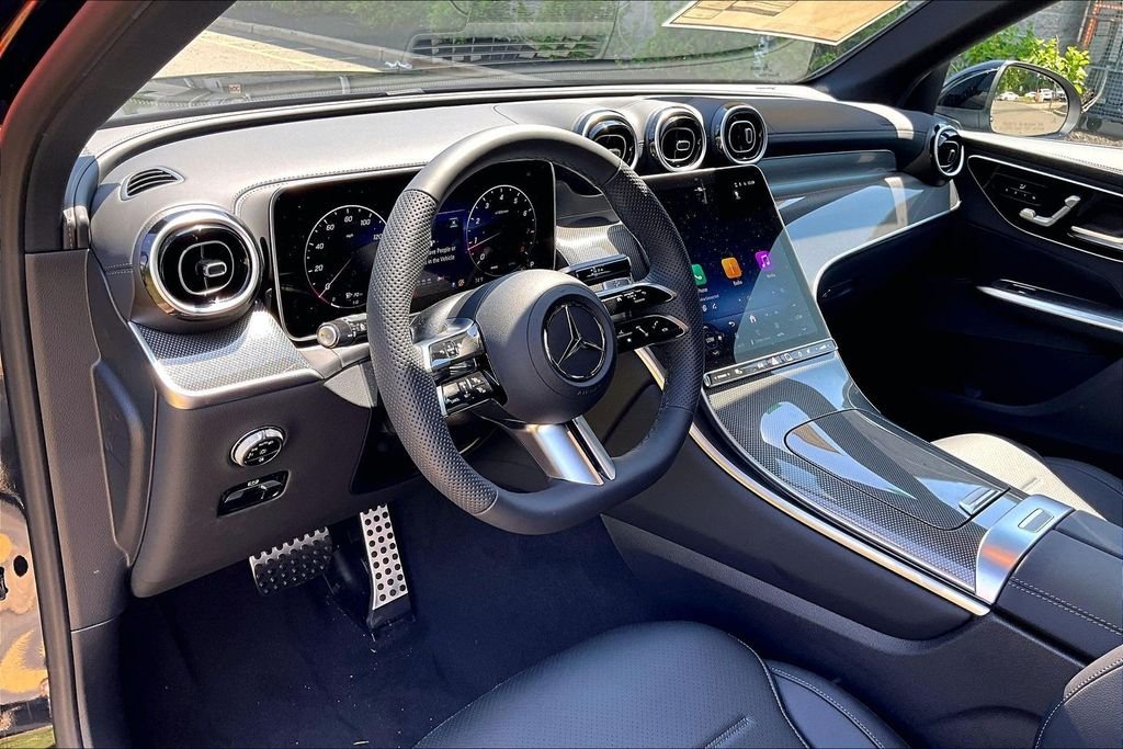 New 2026 Black Mercedes-Benz GLC 300 image 6
