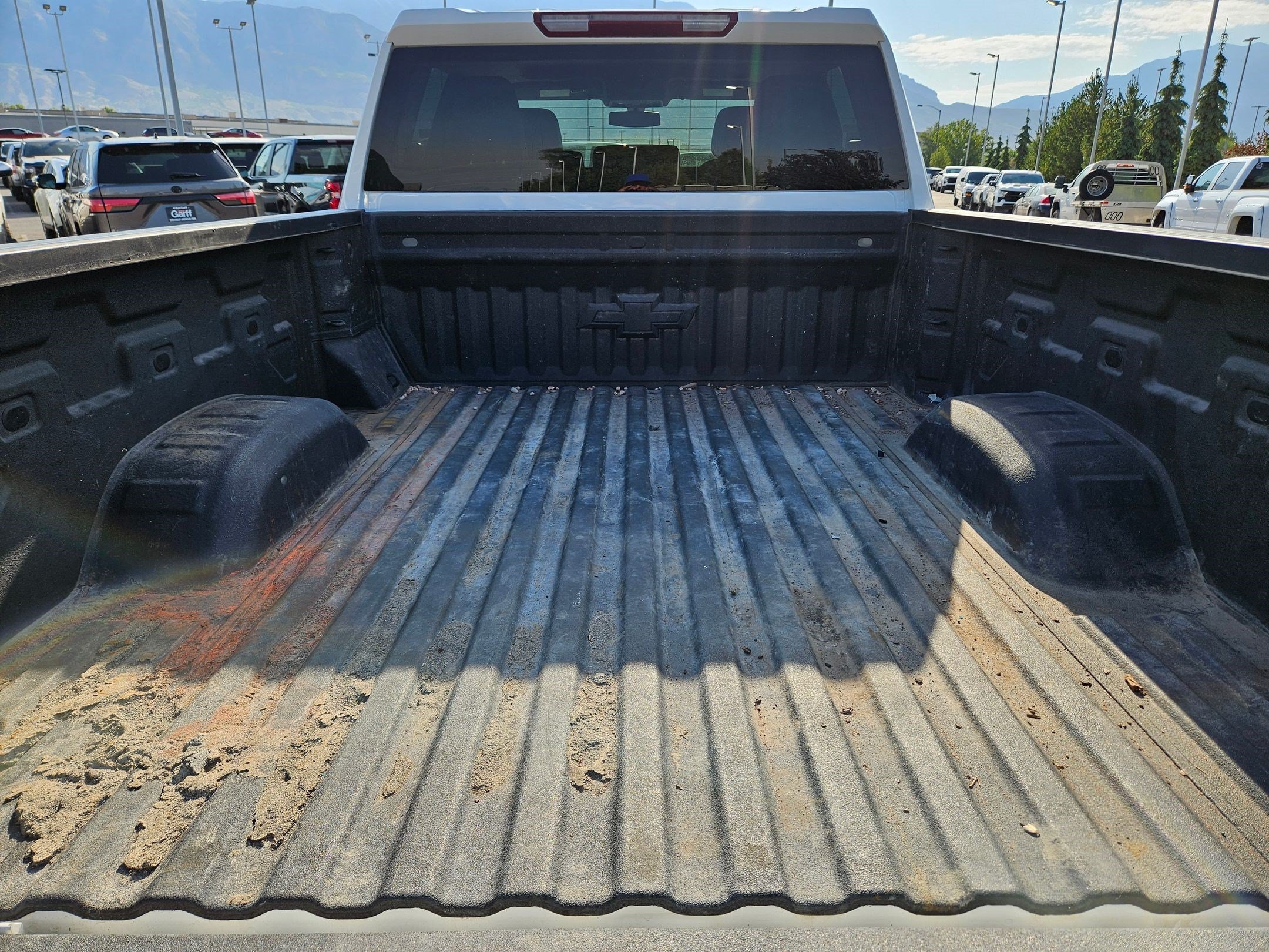 Used 2021 Summit White Chevrolet LTZ image 38