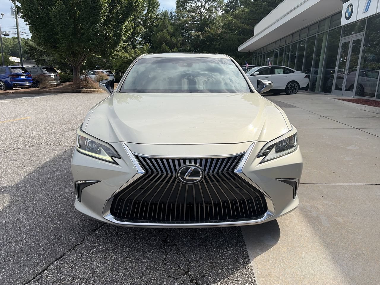 Used 2019 Moonbeam Beige Met Lexus ES 350 image 3
