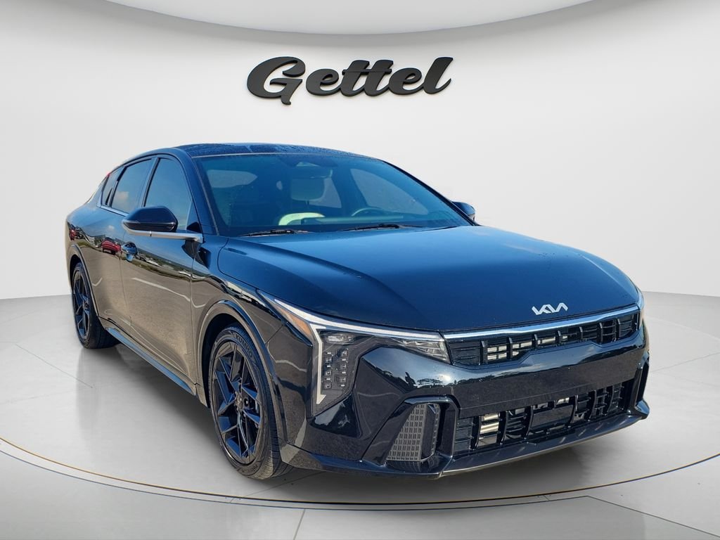 Used 2025 Black Kia GT-Line Turbo image 2