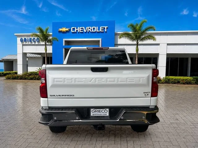 New 2026 Summit White Chevrolet LT image 4