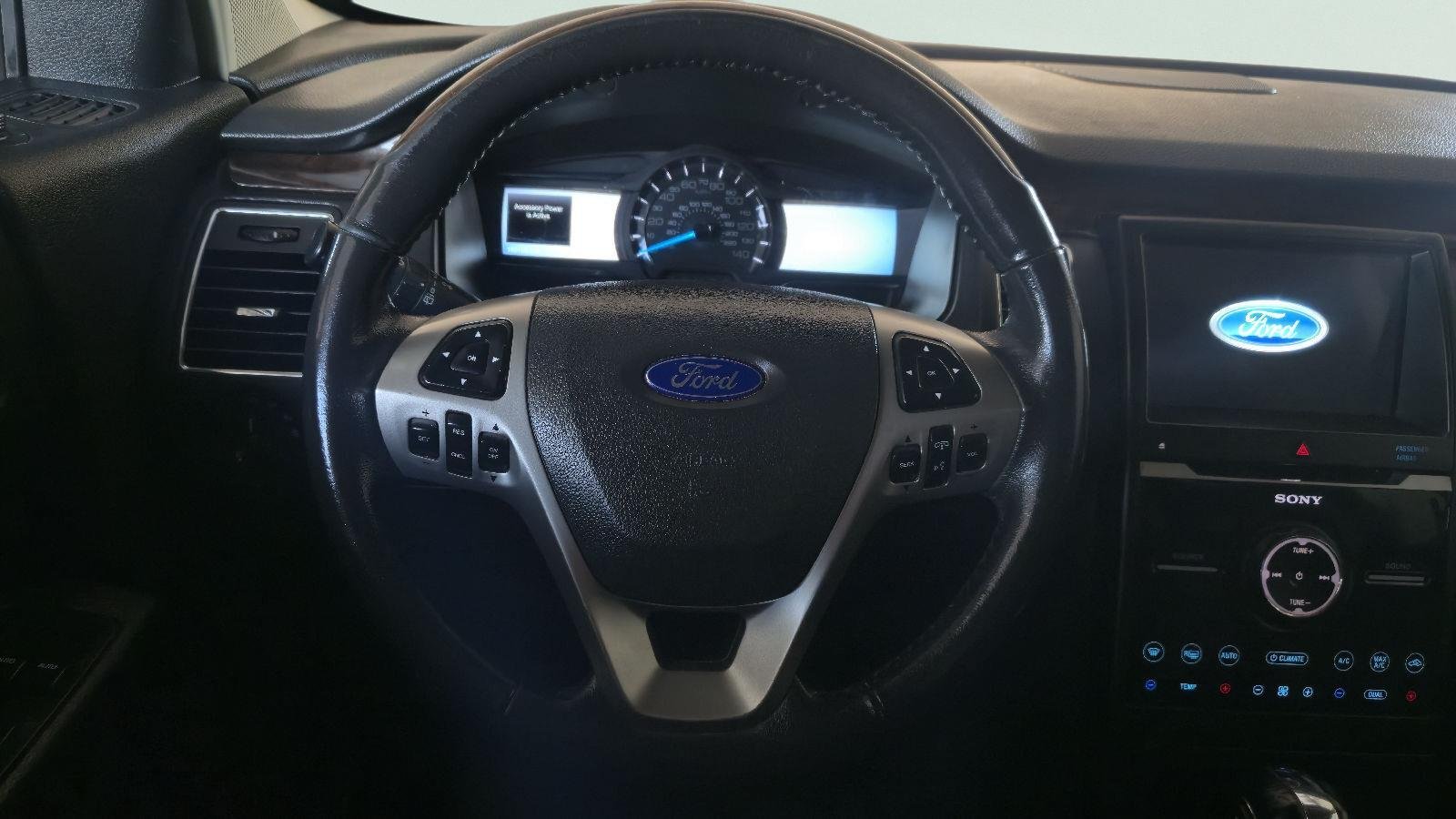 Used 2018 Ingot Silver Ford Limited image 14
