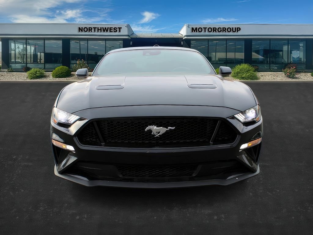 2022 Ford Mustang GT photo 2