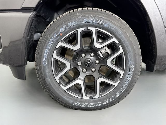 2026 RAM 1500 Laramie - Photo 30