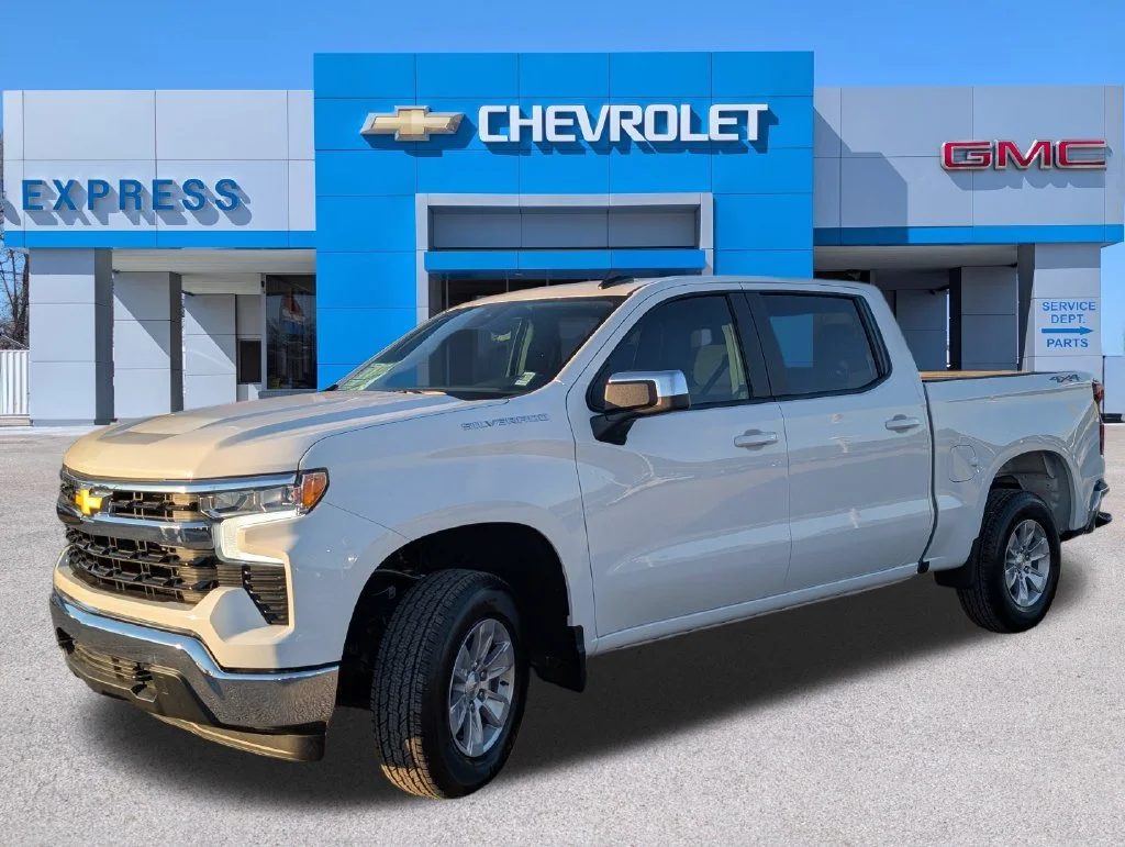 New 2026 Summit White Chevrolet LT image 7