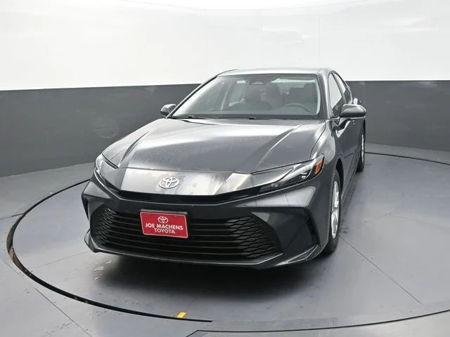 Used 2026  Toyota LE image 2