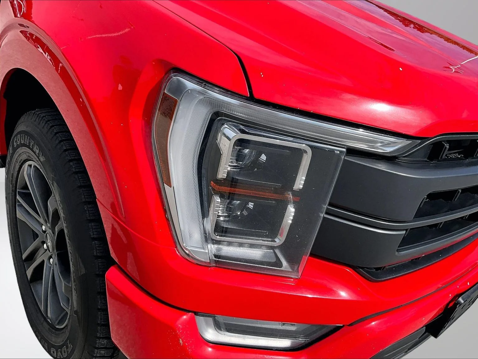 Used 2021 Red Ford Lariat image 30