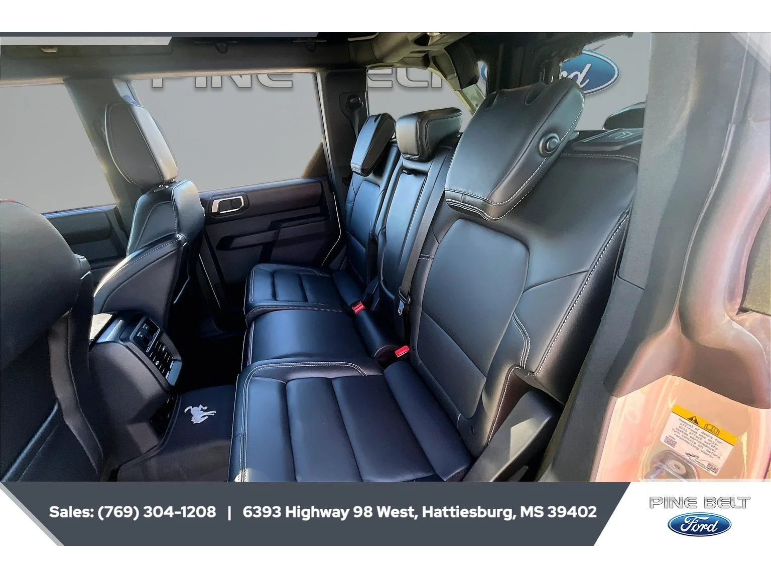 Used 2025 Desert Sand Ford Outer Banks image 19