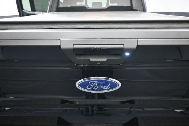 Used 2018 Black Ford XLT image 23