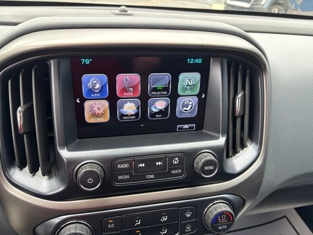 Used 2017 White Chevrolet Z71 image 24