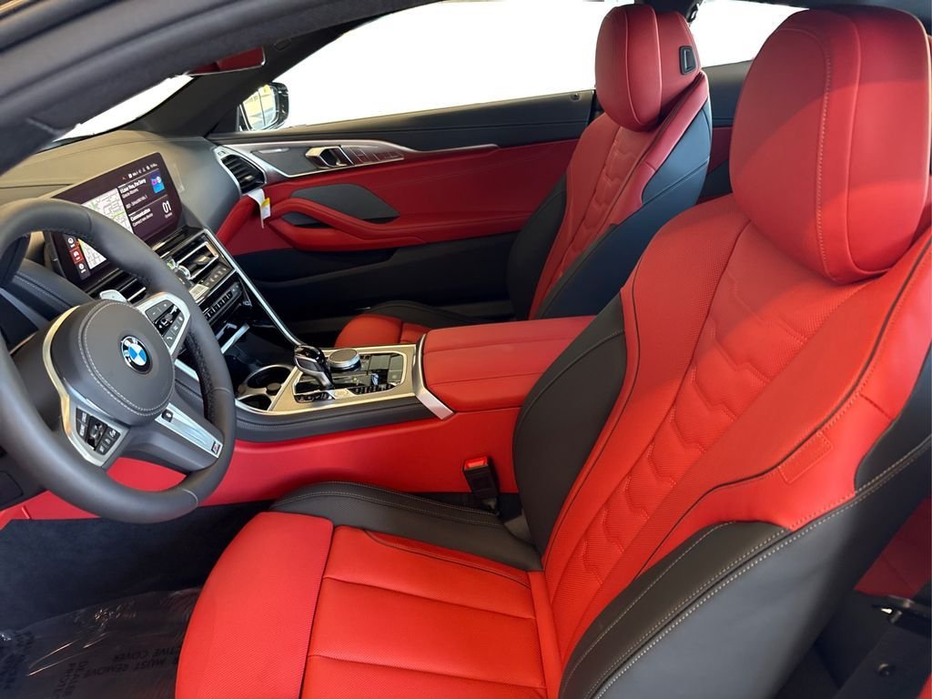 2026 BMW 8 Series 840i - Photo 9