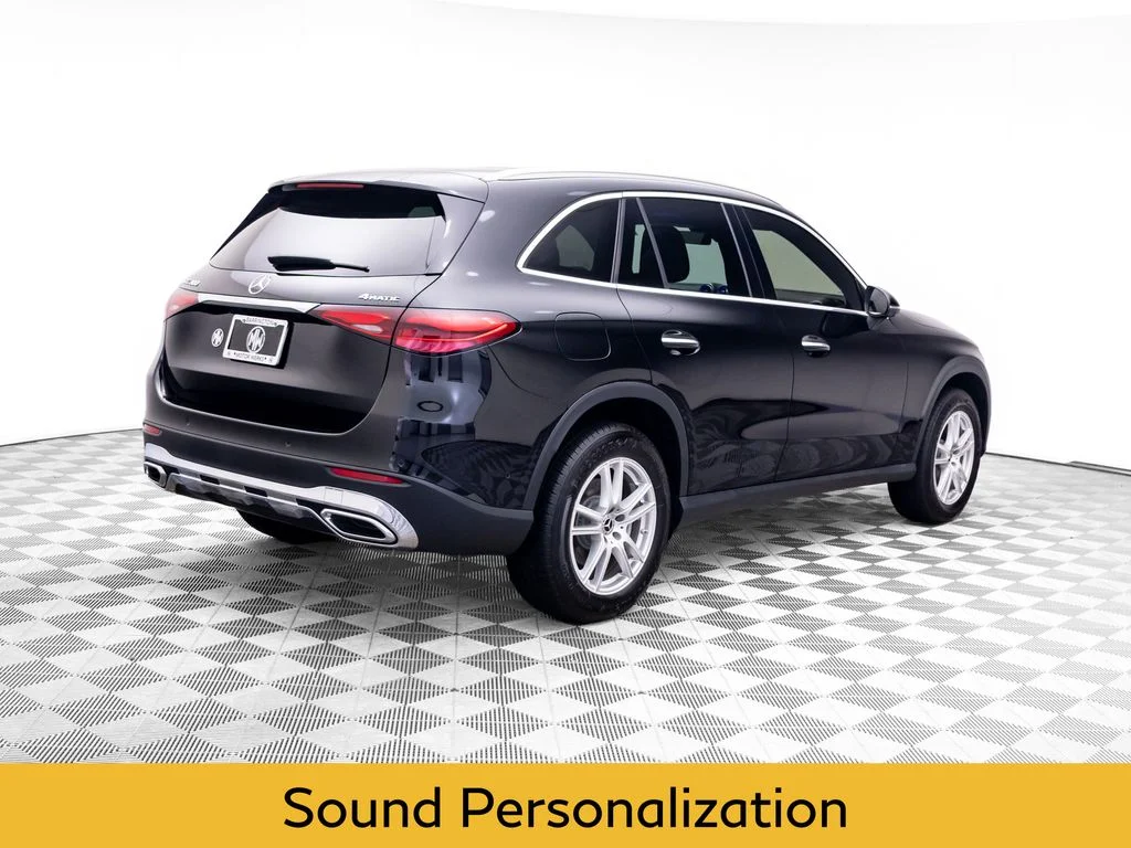 Used 2023 Black Mercedes-Benz GLC 300 image 5