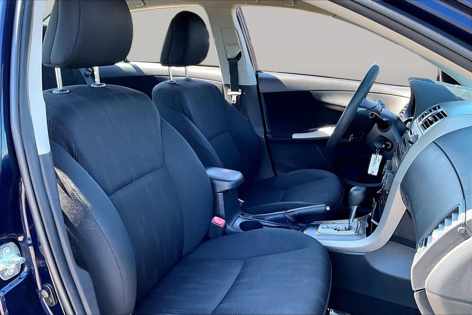 Used 2011 Nautical Blue Metallic Toyota LE image 8