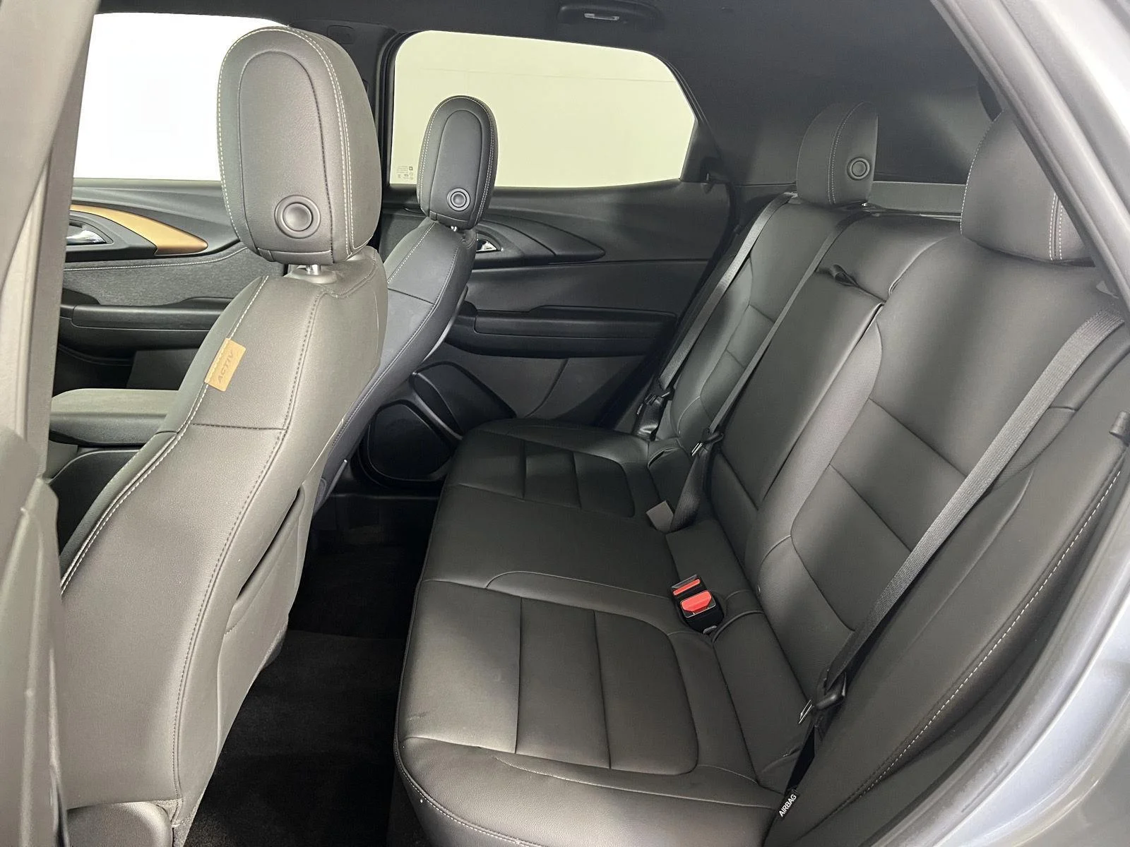 Used 2023 Sterling Gray Metallic Chevrolet ACTIV image 18