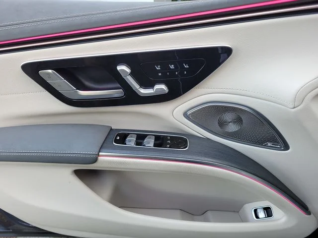 Used 2023 Beige Mercedes-Benz 450 image 18