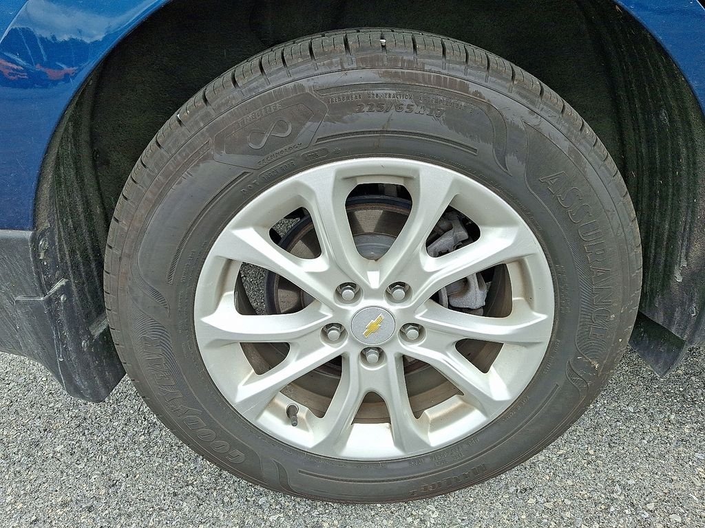 Used 2021 Blue Chevrolet LT image 9