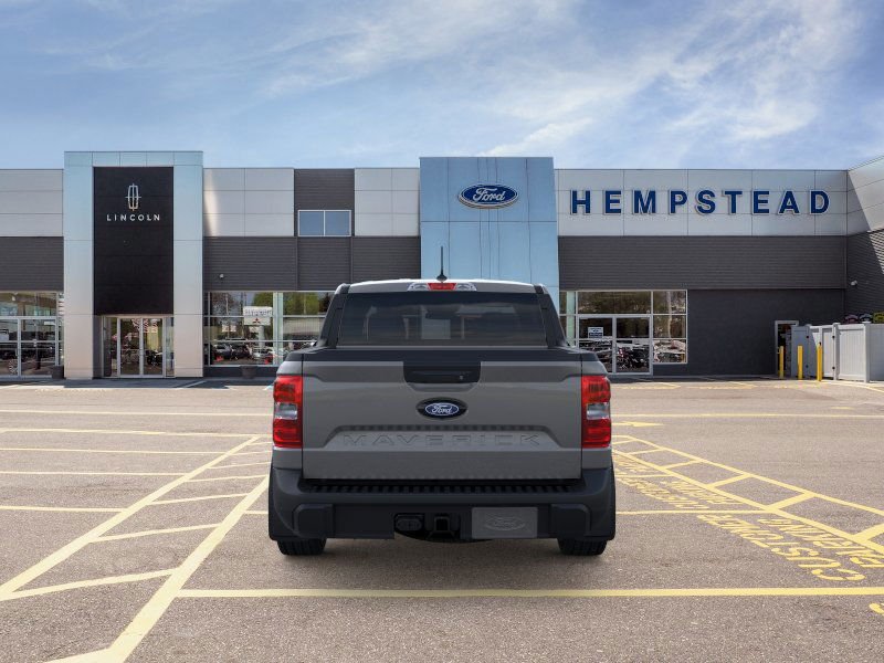 New 2026 Carbonized Gray Metallic Ford XLT image 5