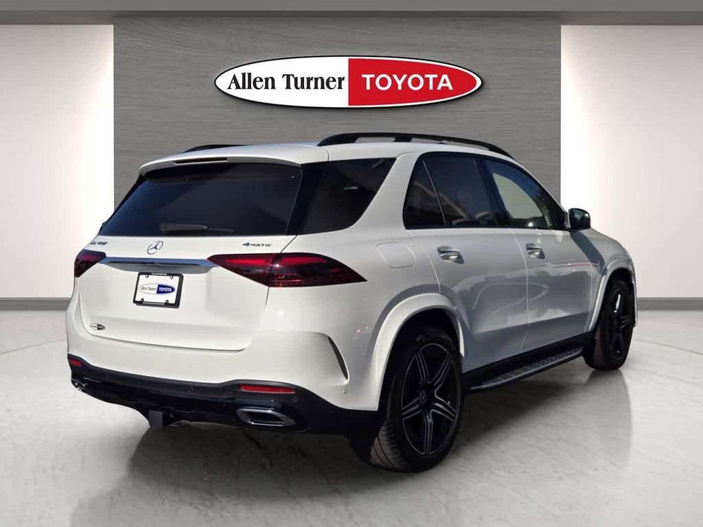 Used 2026 White Mercedes-Benz GLE 450 image 10
