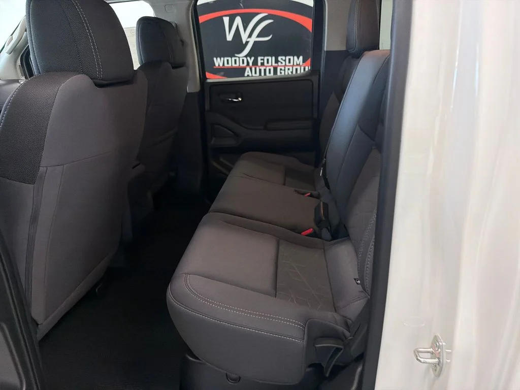 New 2027 Glacier White Nissan Crew Cab SV image 13