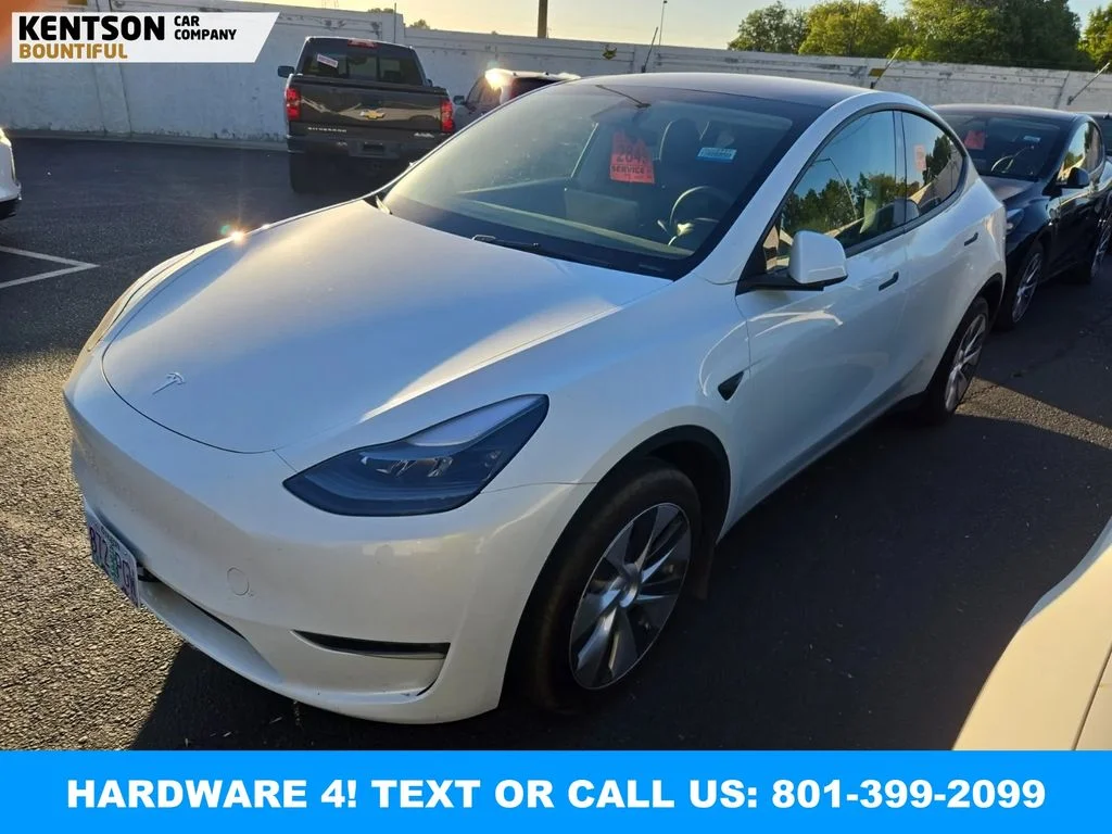 2023 Tesla Model Y Long Range Dual Motor All-Wheel Drive's photo