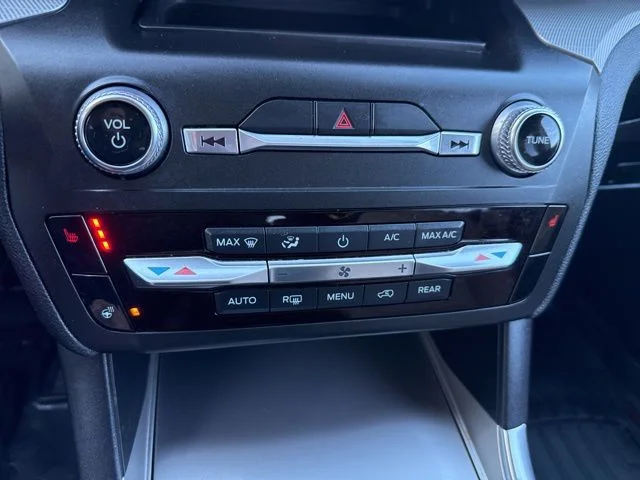 2020 Ford Explorer XLT - Photo 36