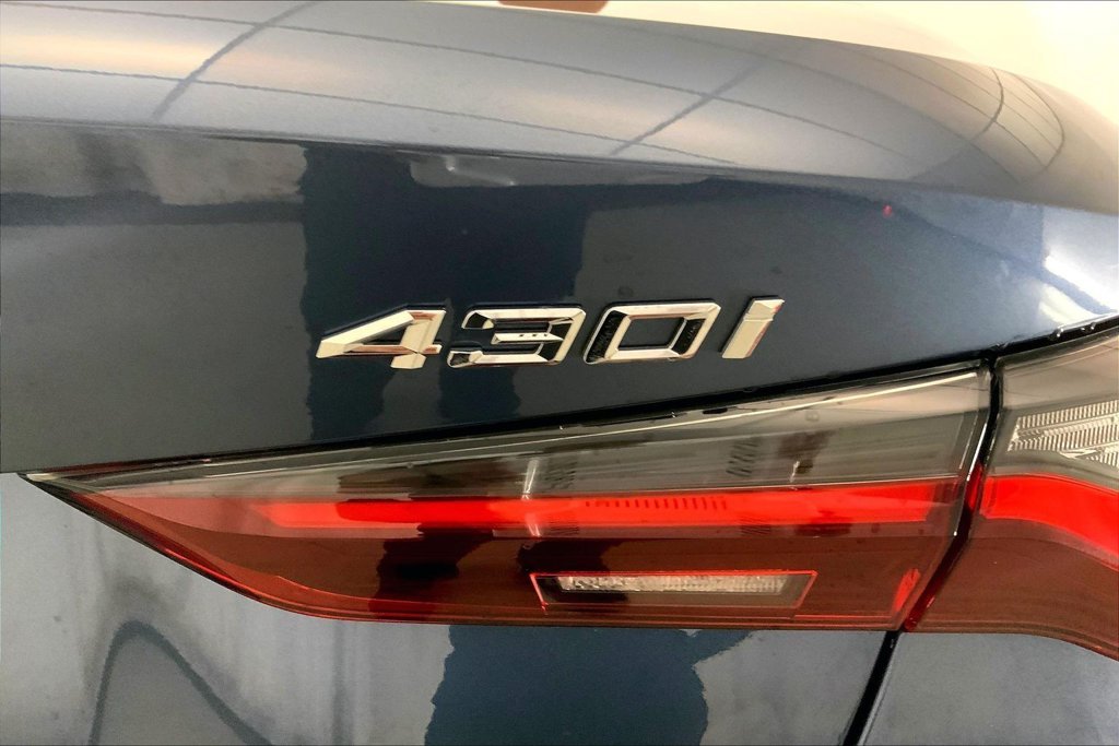 Used 2021 Arctic Race Blue Metallic BMW  image 28