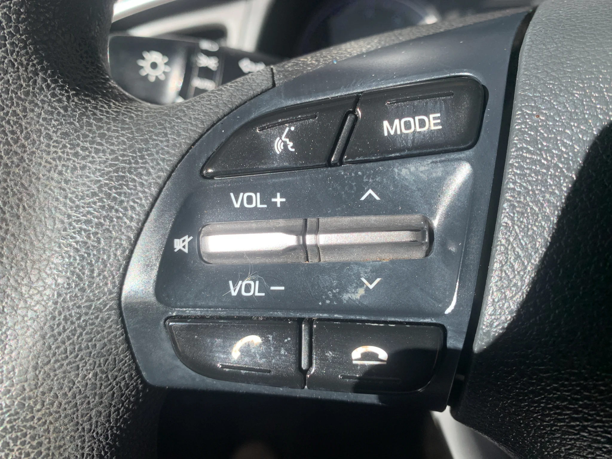 Used 2020  Hyundai SEL image 16