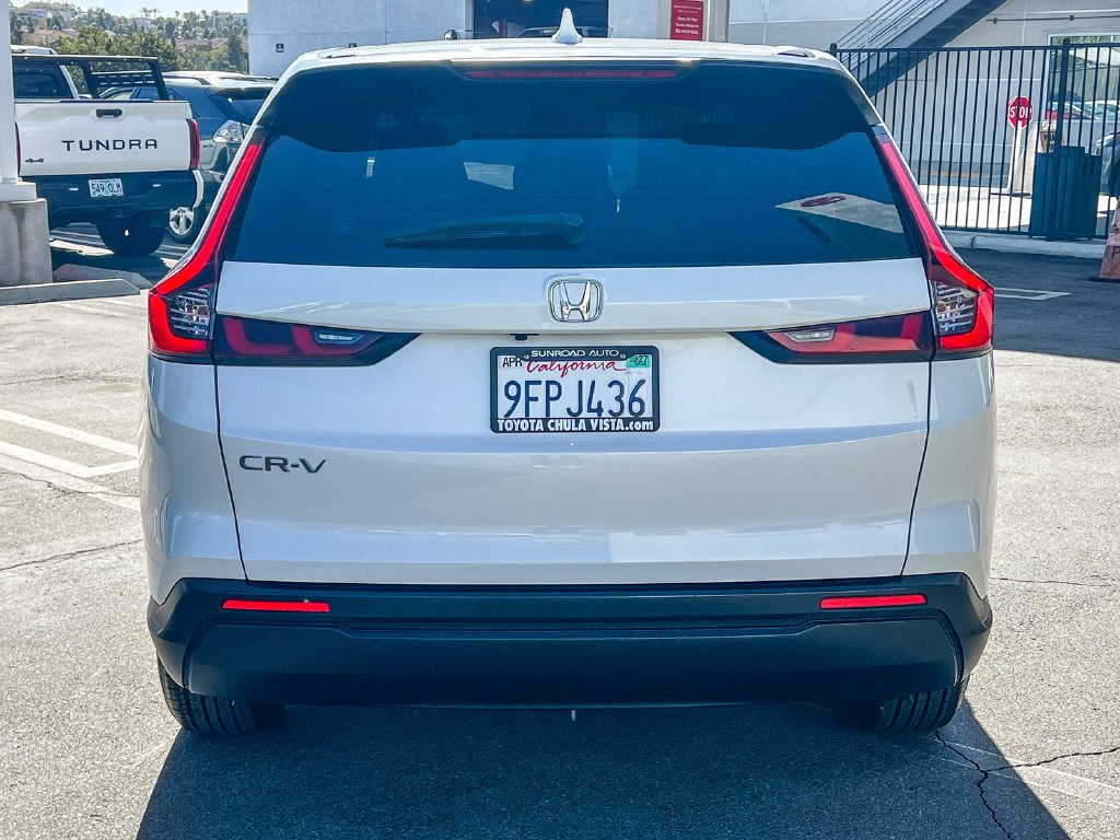 Used 2023 Platinum White Pearl Honda LX image 5