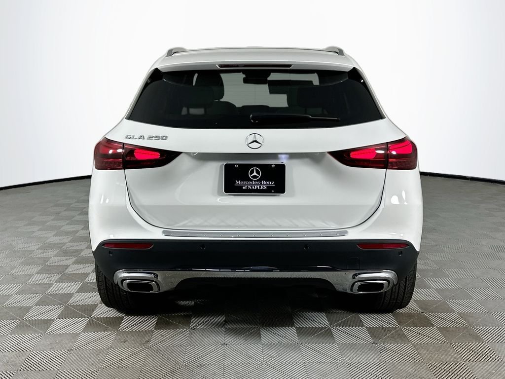 New 2026 Polar White Mercedes-Benz GLA 250 image 6