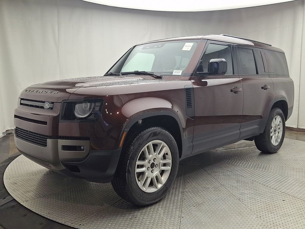 New 2026 Sedona Red Land Rover S image 1