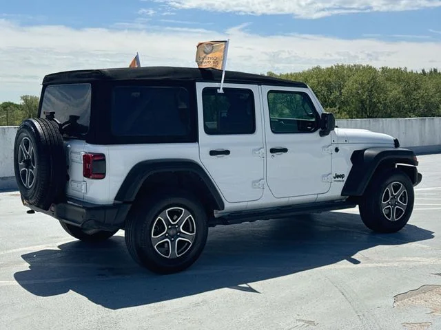 Used 2022 White Jeep Unlimited Sport S image 8