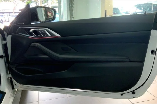 Used 2026 Alpine White BMW Competition image 22