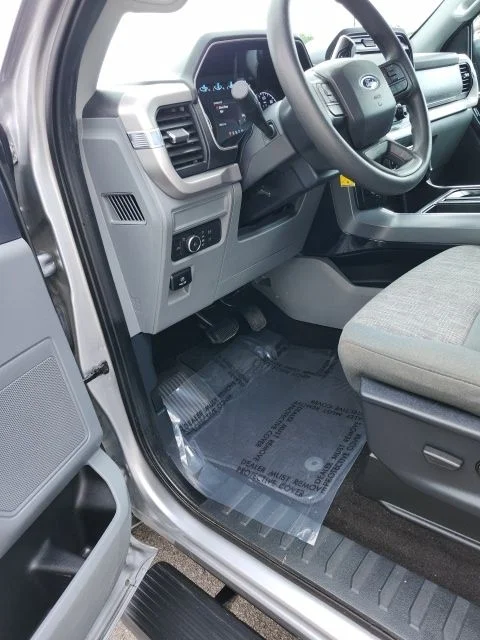 Used 2023 Silver Metallic Ford XLT image 30