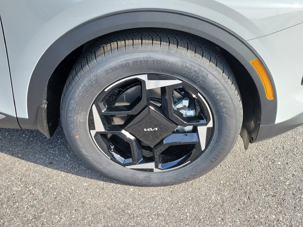 New 2027 Wolf Gray Kia EX image 41