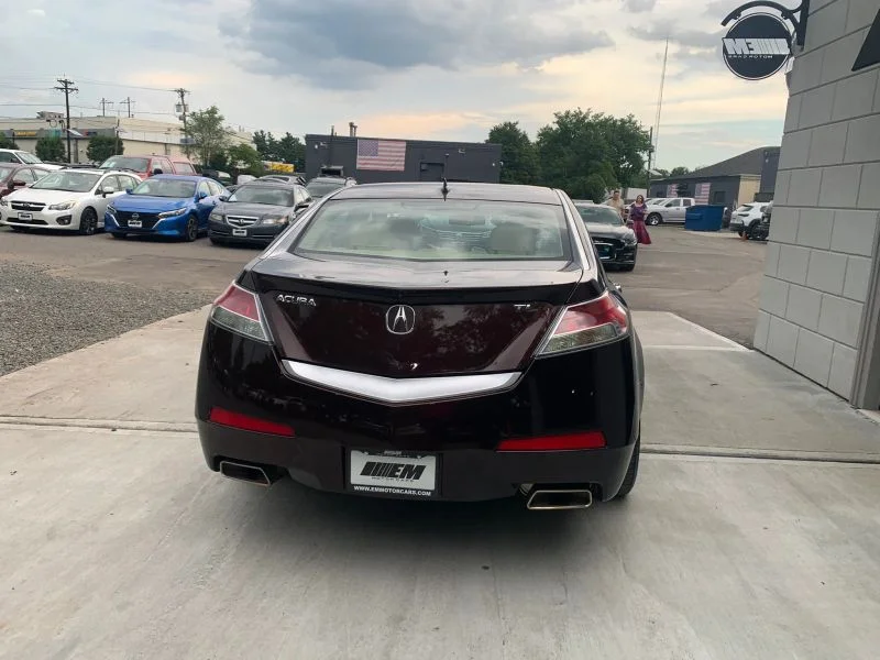Used 2011 Maroon Acura Sedan 4D image 18