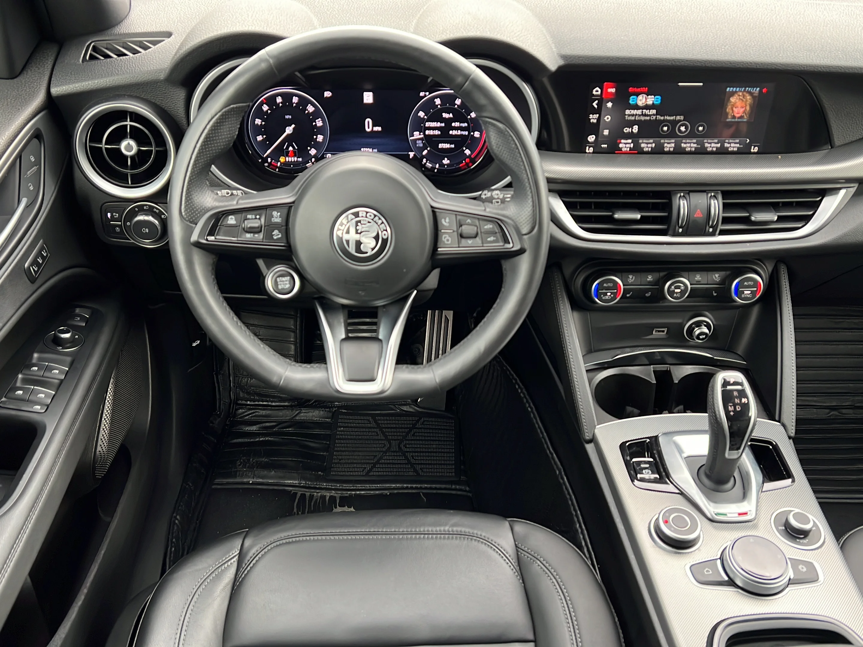 Used 2024 Moonlight Gray Metallic Alfa Romeo Ti image 12