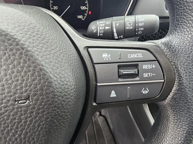 Used 2025 White Honda EX image 27