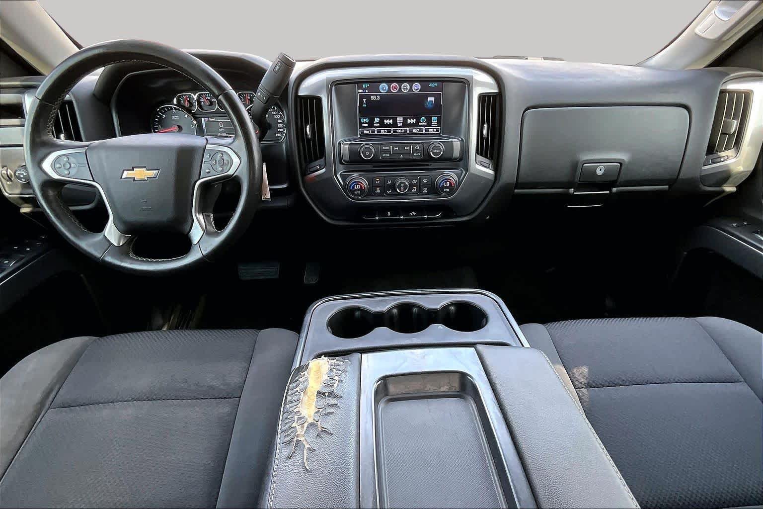 Used 2017 Summit White Chevrolet LT image 15