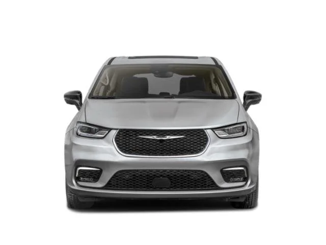 New 2026 Bright White Clear-Coat Exterior Paint Chrysler Limited image 7