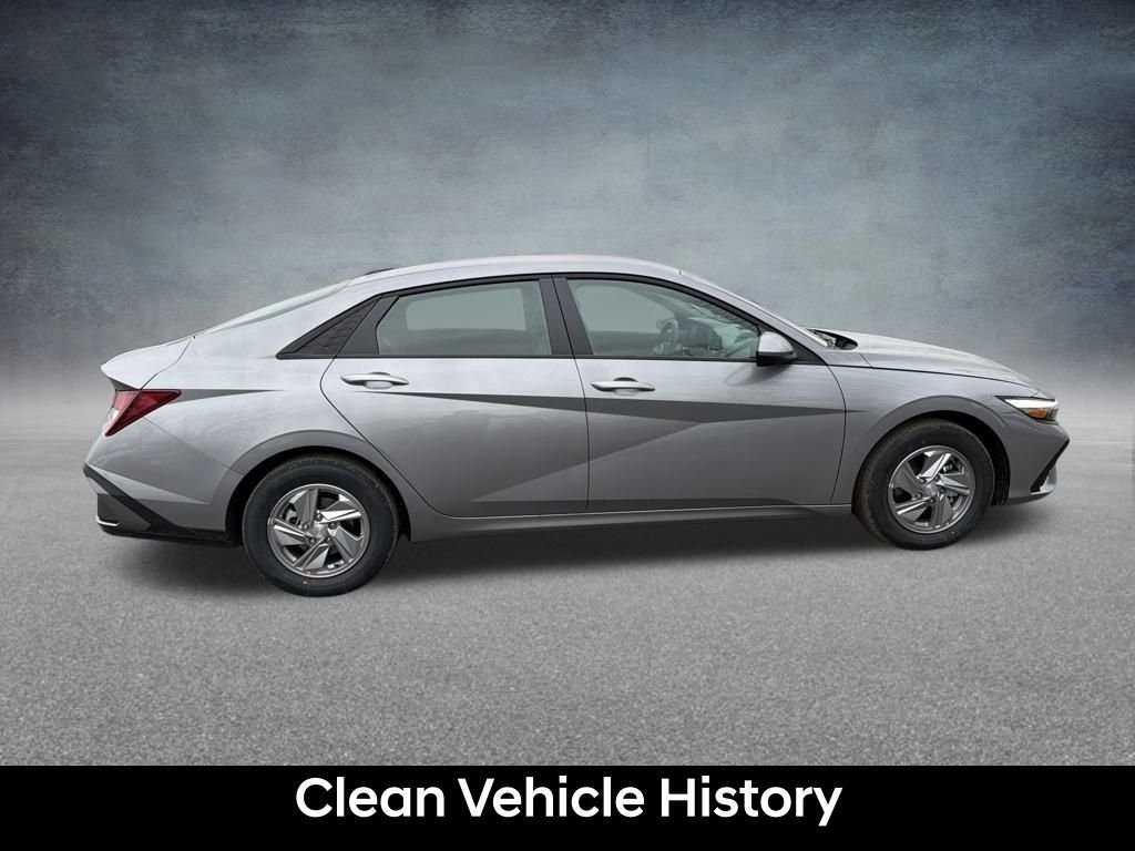 Certified Used 2026 Fluid Metal Hyundai SE image 7