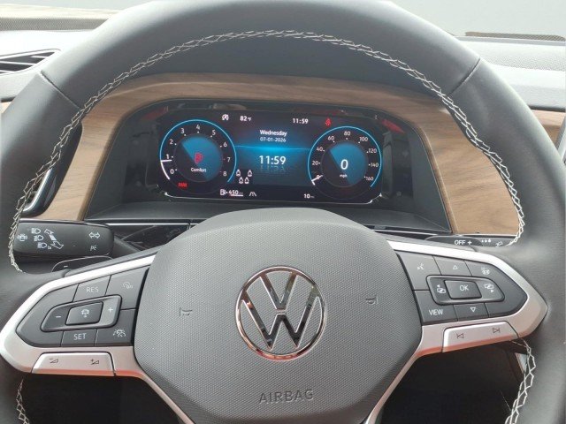 New 2026 Avocado Green Pearl Volkswagen SE w/Technology 4M image 24