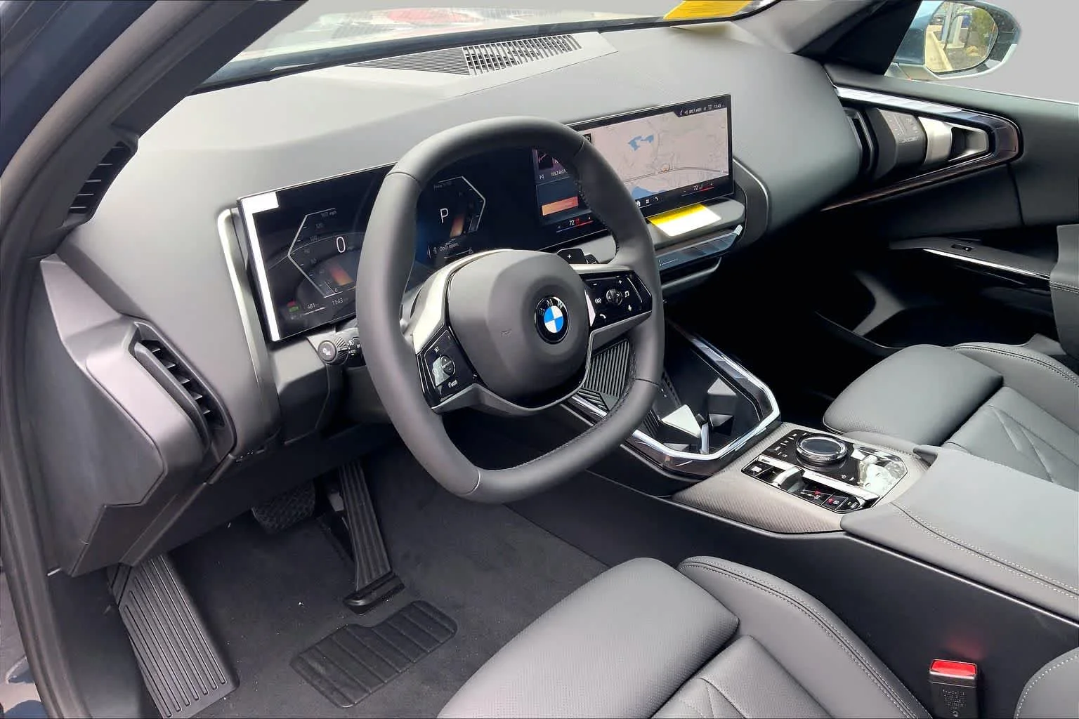 New 2026 Arctic Race Blue metallic BMW 30 xDrive image 8