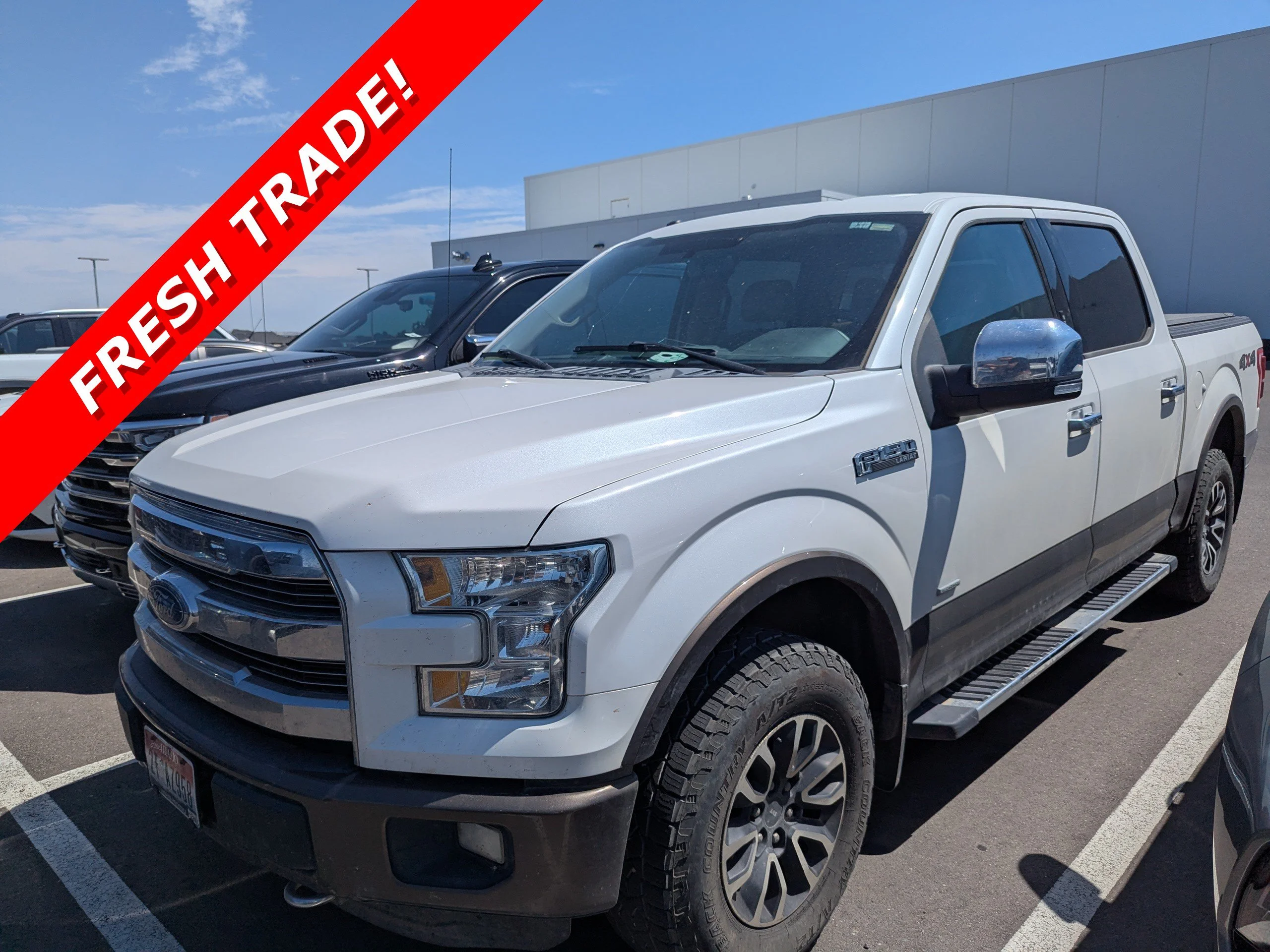Used 2015  Ford Lariat image 1