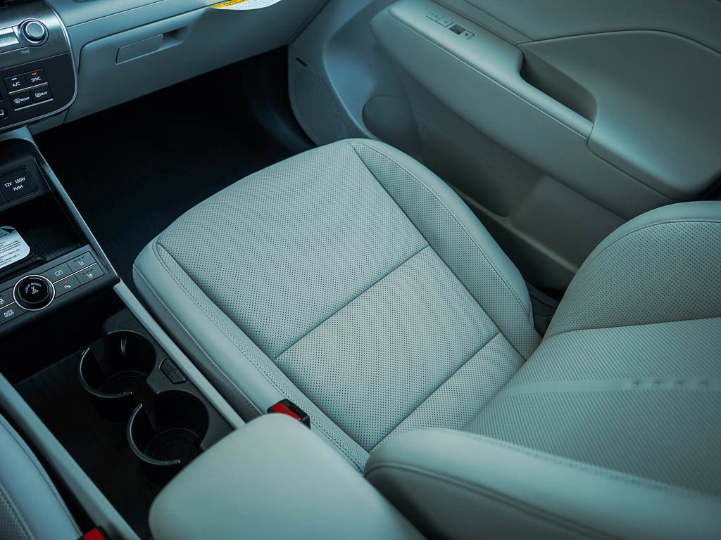 New 2026 Mirage Green Hyundai Limited AWD image 26