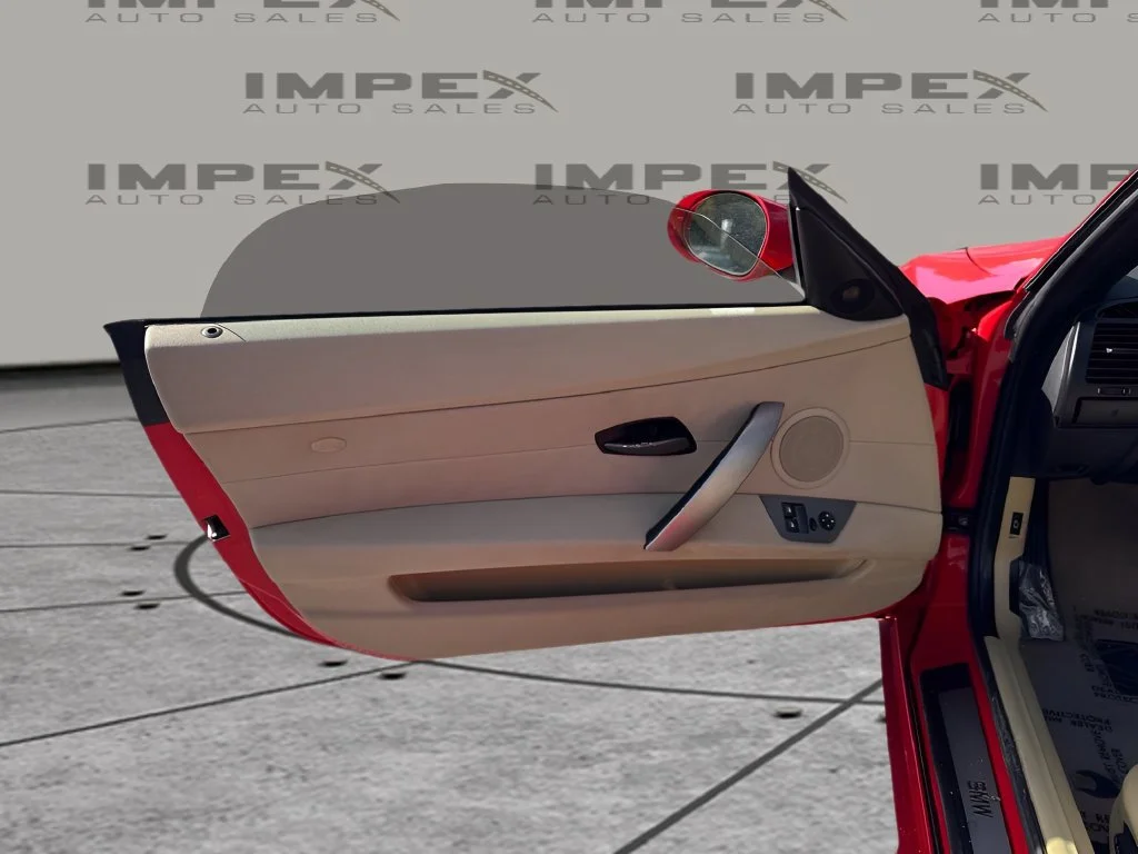Used 2004  BMW 3.0i image 18