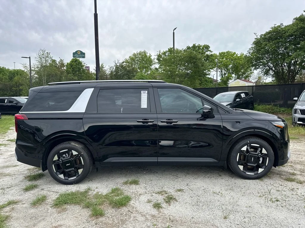 New 2026 Black Kia EX image 8